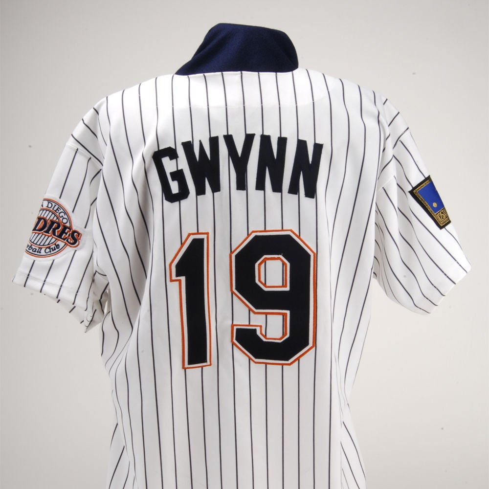 tony gwynn jersey number