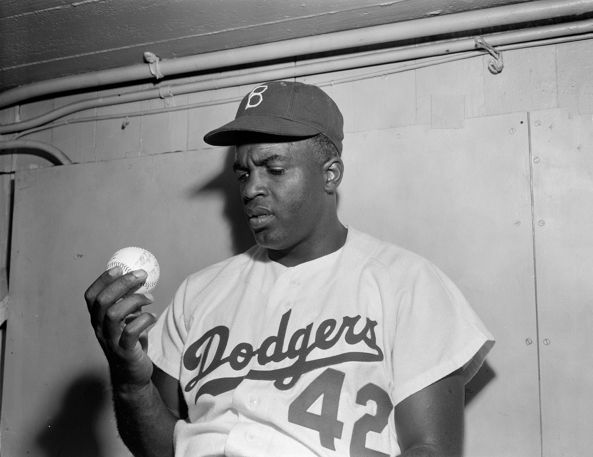 Jackie Robinson's Number Retired 