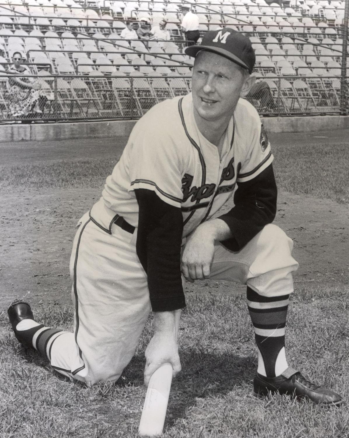 Red Schoendienst #2' on the Left Field Cardinal Hall of F…