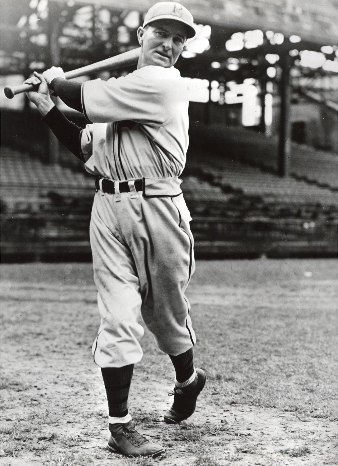 Paul Waner records six hits for Pirates | Baseball Hall of Fame