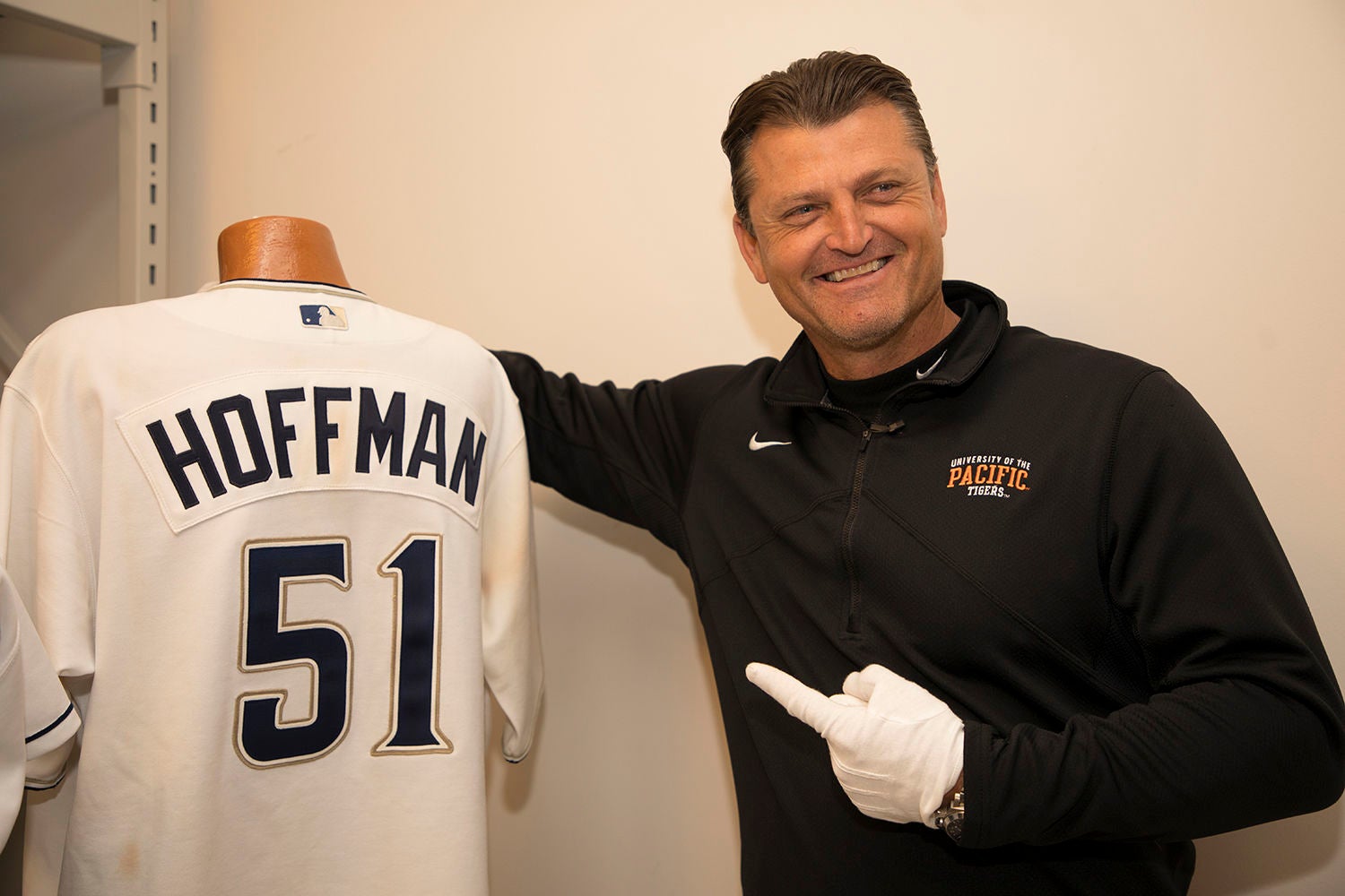Hall Tour Humbles Hoffman Baseball Hall of Fame