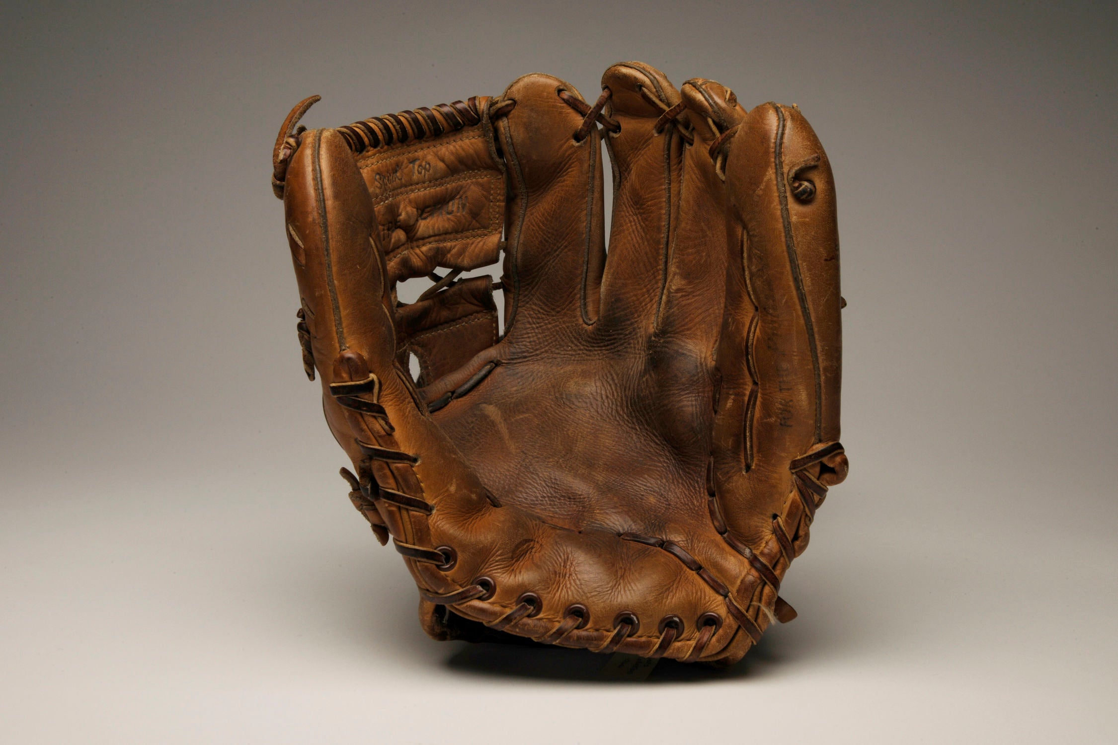 rawlings fastback softball glove