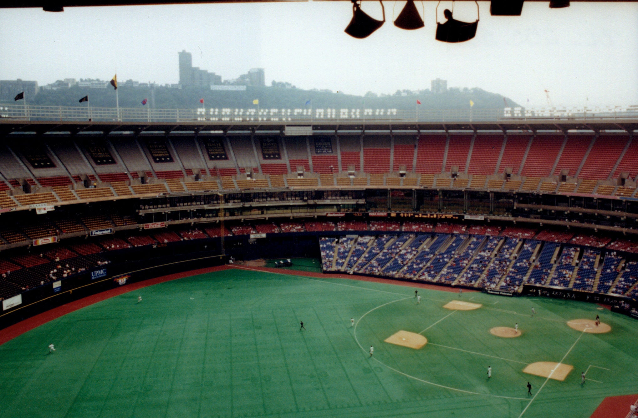 farthest home run in history