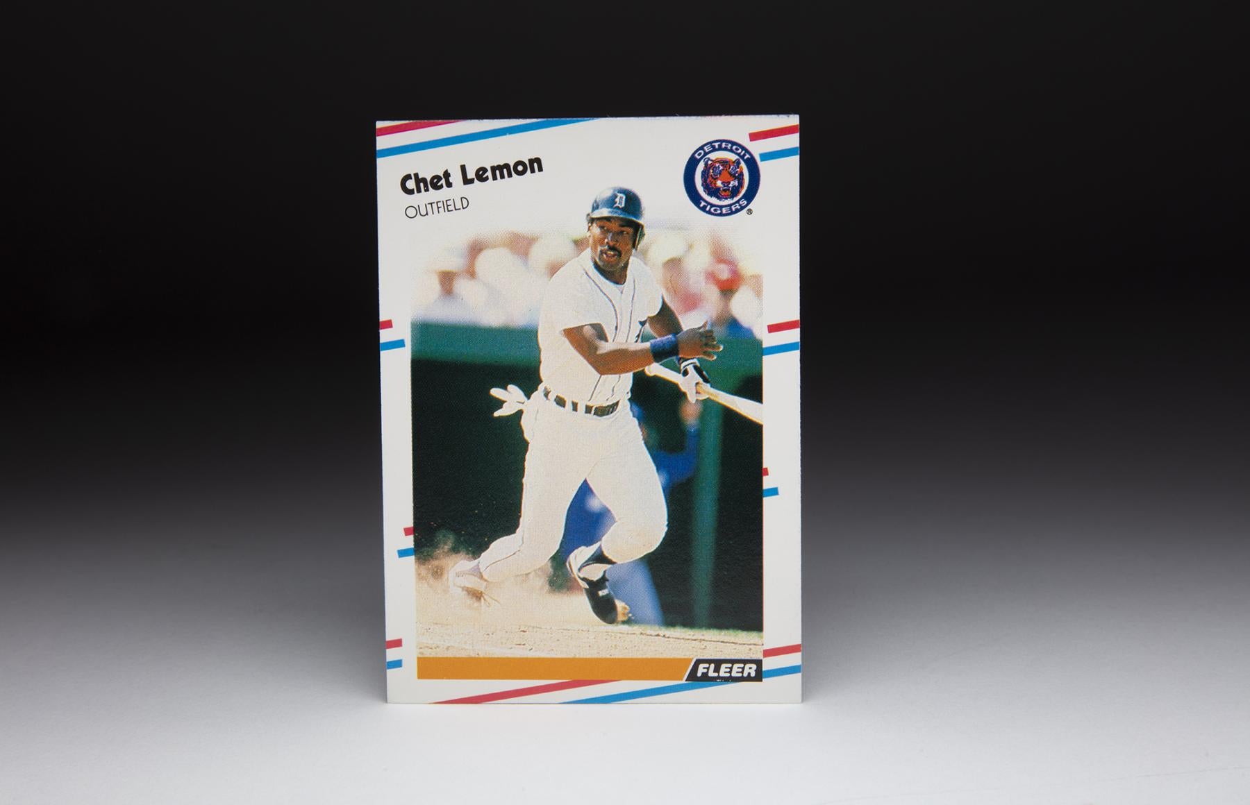 #351 Chet Lemon - Chicago White Sox - 1982 Fleer Baseball
