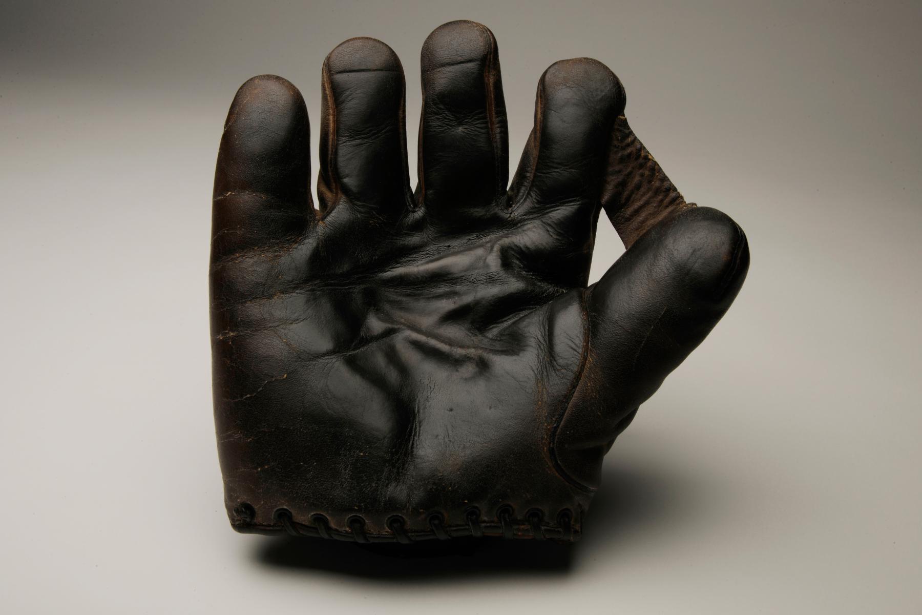 Babe cheap ruth glove