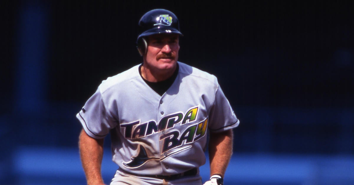 Boggs made history with 3,000th hit | Baseball Hall of Fame