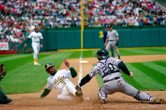 Harold Baines was traded to Oakland in 1990, and helped the A's win the AL pennant that year. (Brad Mangin / National Baseball Hall of Fame) 