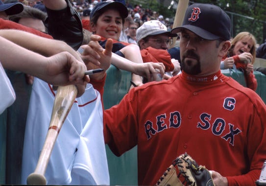 Boston Red Sox captain Jason Varitek signs autographs at the Hall of Fame Game on May 23, 2005. (Tom Ryder/National Baseball Hall of Fame and Museum)