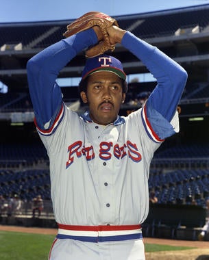Fergie Jenkins returned to the Rangers in 1978, and would post a record of 18-8 in his first season back. (Doug McWilliams / National Baseball Hall of Fame) 