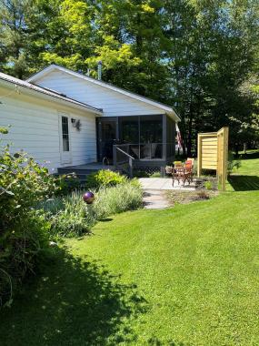 "<p>Patio</p>