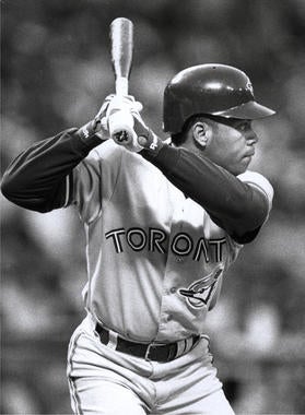 Roberto Alomar batting for the Toronto Blue Jays. He was with Toronto from 1991 to 1995 - BL-2290-99 (John Cordes/National Baseball Hall of Fame Library)