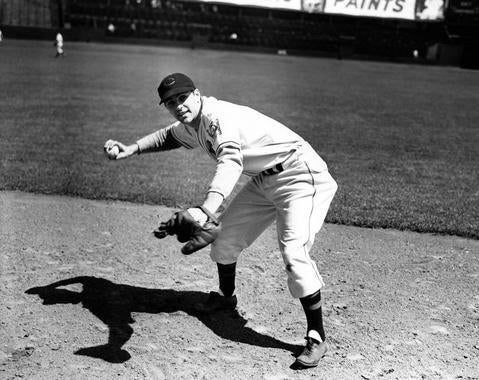 Lou Boudreau, Cleveland Indians, 1939 - Bl-5570-95 (National Baseball Hall of Fame Library)