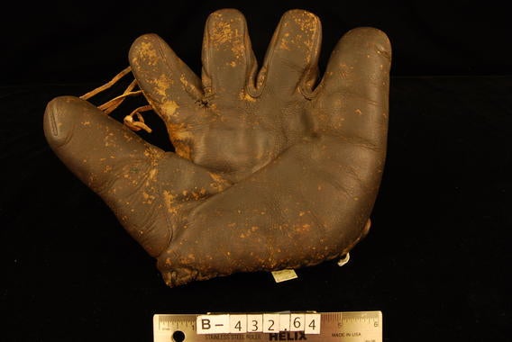 Luke Appling used this glove early in his career. - B-432.64 (Milo Stewart Jr./National Baseball Hall of Fame Library)