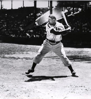 Walter Leonard batting in game as Homestead Gray, c. 1943 - BL-2389-71 (National Baseball Hall of Fame Library)