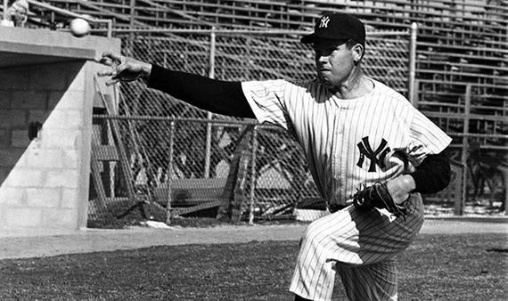Spring training shot of New York Yankees Robin Roberts, February 22,1962 - BL-888-72a (National Baseball Hall of Fame Library)