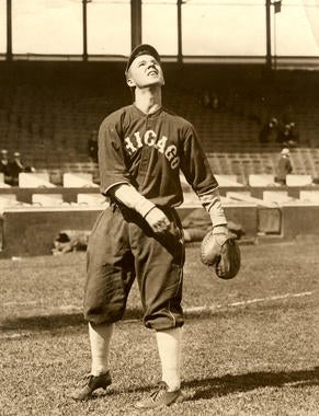 Ray Schalk of the Chicago White Sox making a catch - BL-6287-72d (National Baseball Hall of Fame Library)