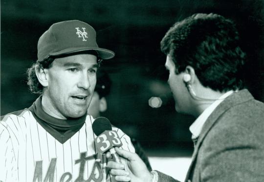 NY Mets' 35th anniversary of defeating Red Sox in Game 6 of 1986 World  Series