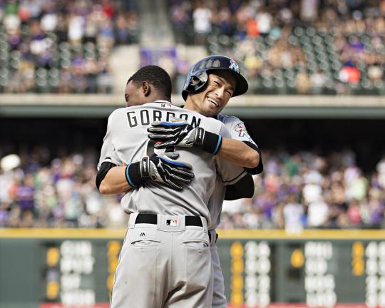 Ichiro Suzuki Joins MLB's 3,000-Hit Club