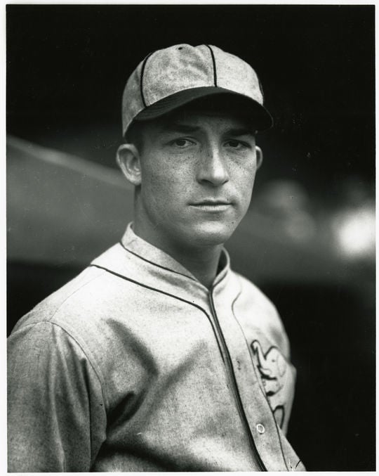 Simmons' unorthodox stance led to Hall of Fame | Baseball Hall of Fame