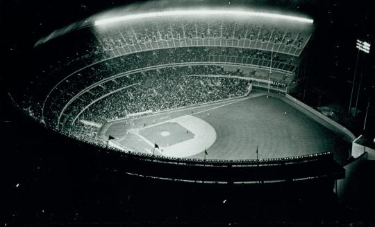 Che Stadium, Vintage Sports Apparel