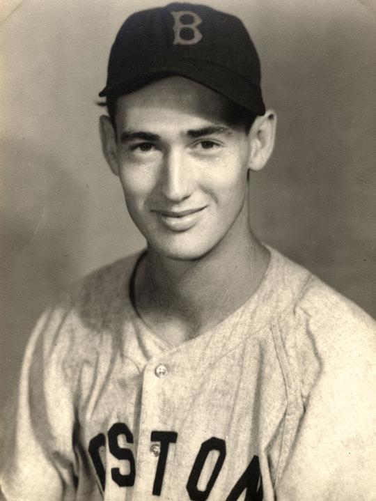 Ted Williams becomes last MLB player to hit .400, September 28, 1941