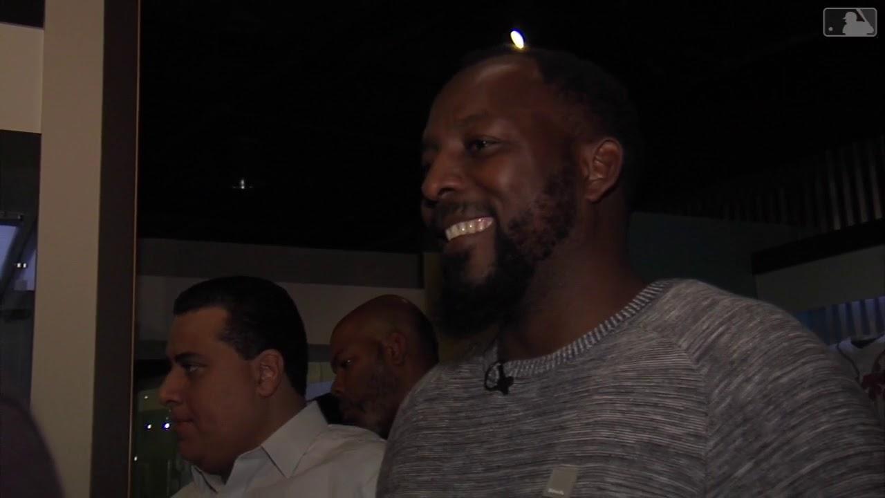 Vladimir Guerrero tours the Hall of Fame 